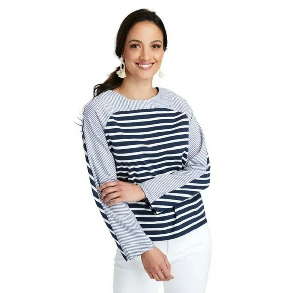 Vineyard Vines Women's Size XS Navy White Mixed Stripe Top Long Sleeve crew neck - Picture 1 of 12